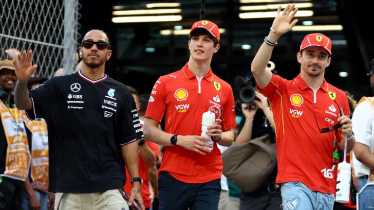 El padre de Lewis Hamilton rompe el silencio tras el fichaje de su hijo por Ferrari: “Estar en un coche rojo es el mayor sueño”