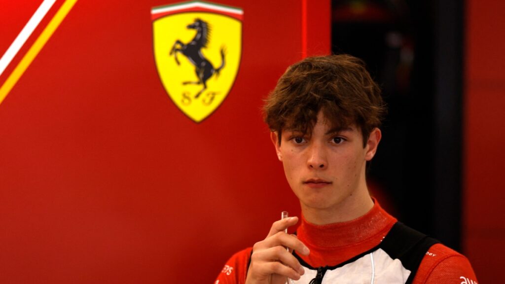 Bearman, el más joven en debutar con Ferrari | REUTERS/Hamad I Mohammed
