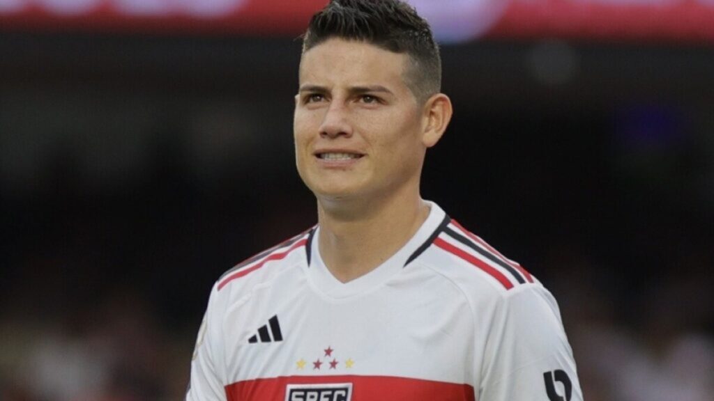 James Rodríguez jugando con Sao Paulo.