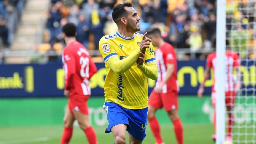 Cadiz Vence A Atletico De Madrid