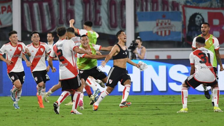 Remontada de campeón: River venció a Estudiantes a puro drama y se quedó con la Supercopa Argentina