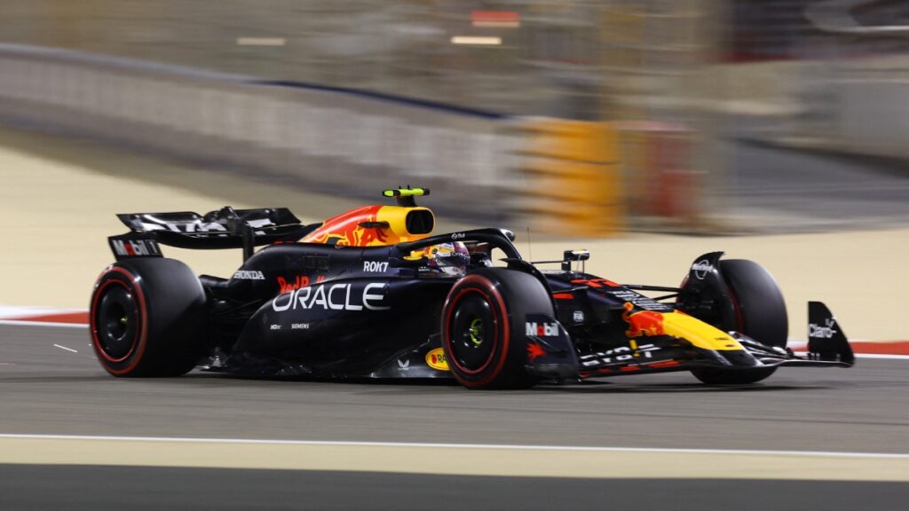 Checo saldrá desde la quinta posición en el GP de Bahréin | Reuters