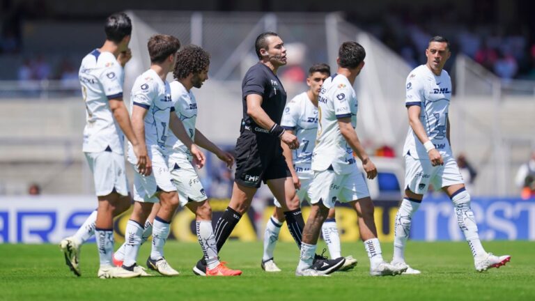 Christian Rivera marca hat trick de penalti y Tijuana iguala con unos Pumas llenos de errores