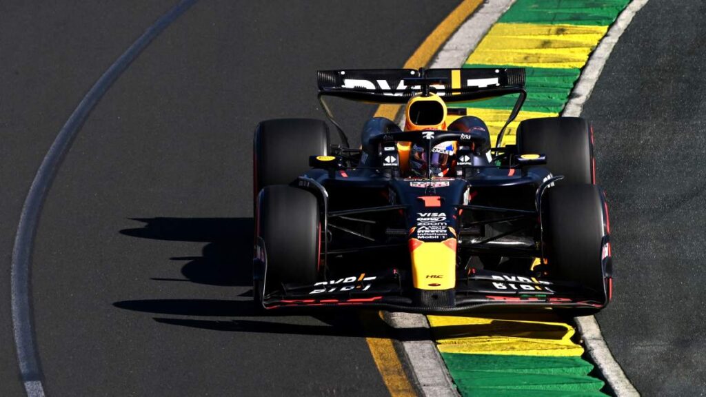 Max Verstappen se queda con la pole del GP de Australia; Checo Pérez largará tercero