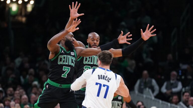 Los Celtics resisten el triple-doble de Luka Doncic para imponerse a los Mavericks