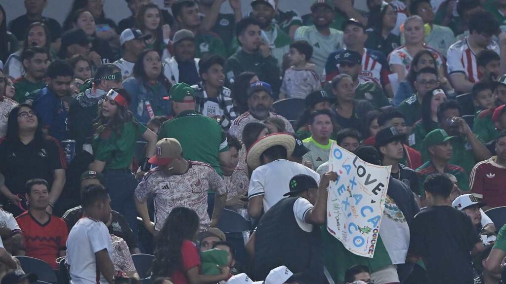 Homofobiczny krzyk pojawia się podczas pojedynku Meksyku ze Stanami Zjednoczonymi