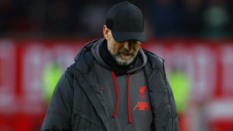 Jürgen Klopp enfrenta la primera gran decepción de su última temporada con el Liverpool