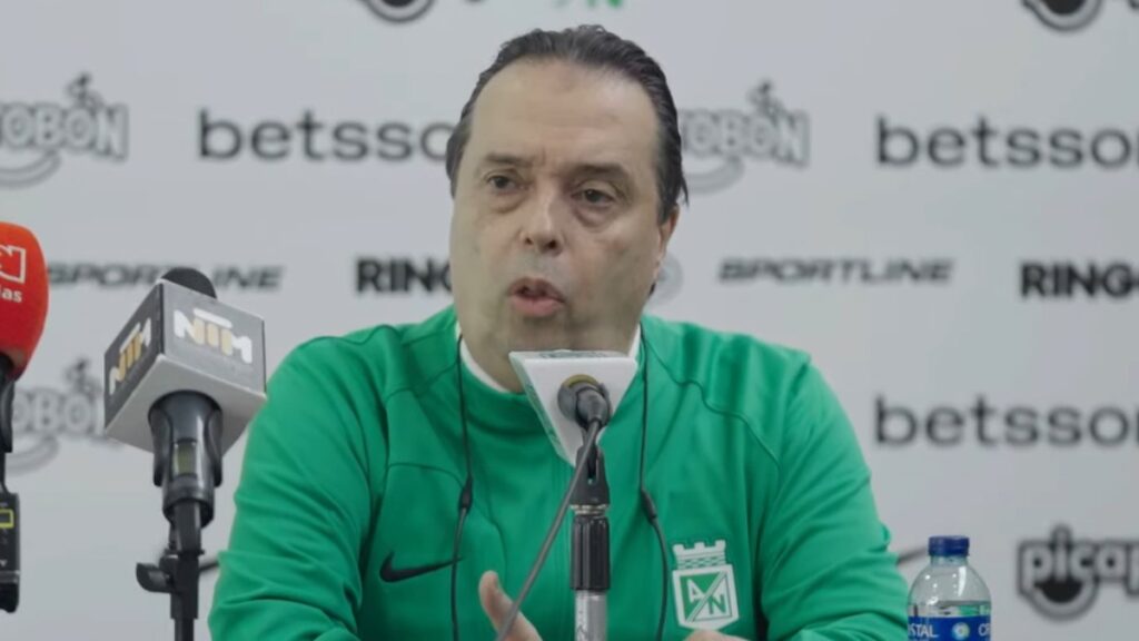 Mauricio Navarro, en rueda de prensa. - Atlético Nacional.