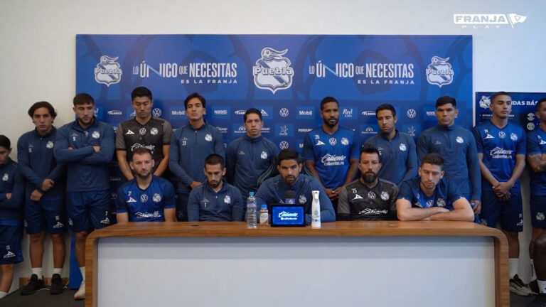 Los jugadores del Puebla piden disculpas a la afición por los malos resultados en el Clausura 2024