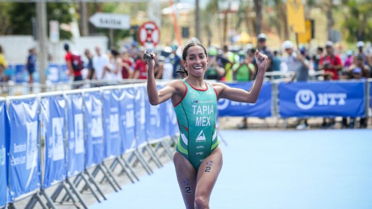 La triatleta mexicana Rosa María Tapia participará en Copas del Mundo antes de su debut en los Juegos Olímpicos