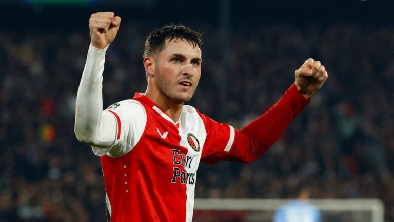 PSV y Feyenoord dividen puntos en la Eredivisie; Santi Giménez anota y rompe racha sin gol