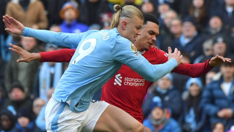 Trent Alexander-Arnold y Erling Haaland calientan el duelo por el liderato de la Premier League