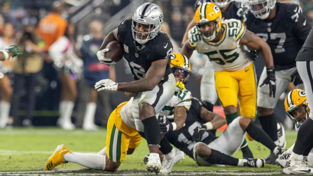 Carrusel De Corredores En Green Bay Los Packers Cortan A Aaron Jones