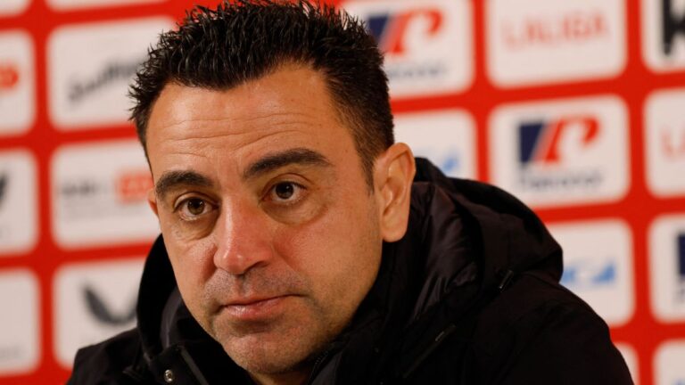 Xavi, sobre Javier Aguirre: “Cuando hablas de él, te sale una sonrisa. Le tengo mucha admiración”