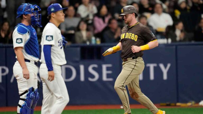 Yoshinobu Yamamoto tiene un debut de pesadilla con los Dodgers y San Diego gana el segundo juego de la serie en Corea
