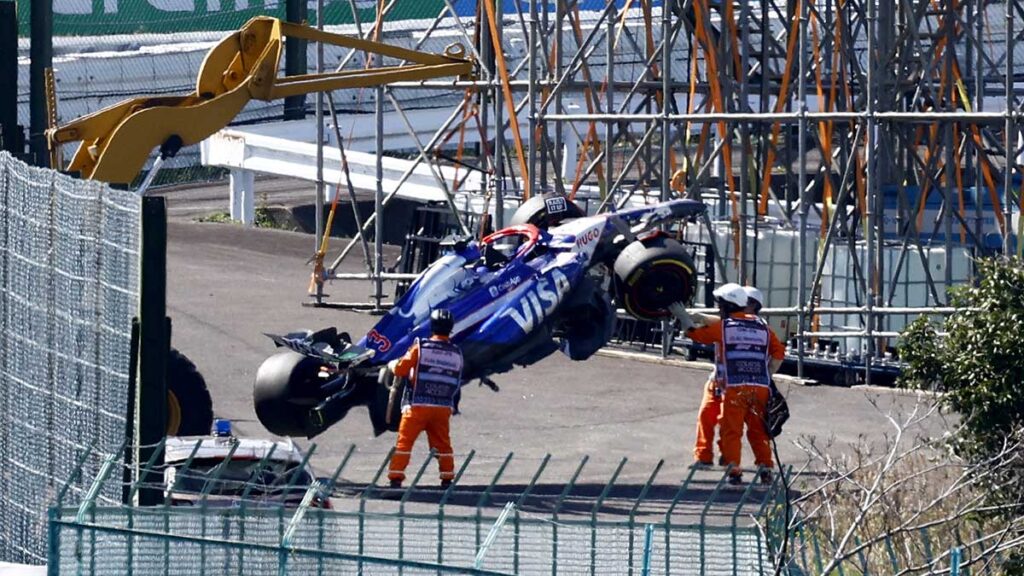 Coche de Albon tras chocar con Ricciardo