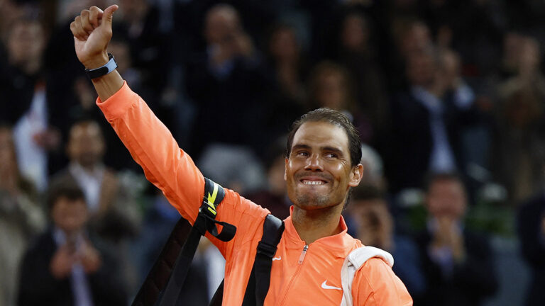 Rafa Nadal se despide del Mutua Madrid Open tras perder con Jiri Lehecka y ante una espectacular ovación