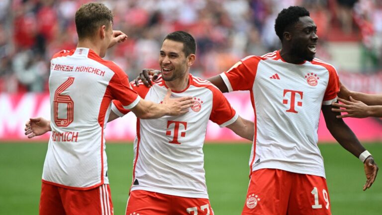 Bayern Munich aplaza el campeonato del Leverkusen con una victoria ante el Colonia