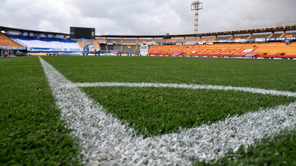 Panorámica de Estadio Nemesio Camacho El Campín. - Vizzor Image.