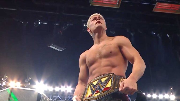 Cody Rhodes es nuevo campeón Universal Indiscutido de la WWE con la ayuda de John Cena y The Undertaker