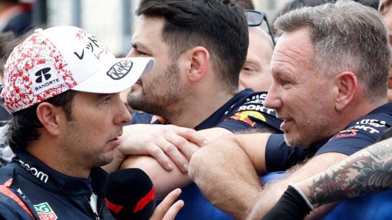 Christian Horner y la broma pesada a Checo Pérez por no tener contrato con Red Bull para la siguiente temporada