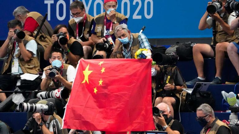 La AMA confirma que nadadores chinos recibieron permiso para participar en Tokyo 2020 a pesar de positivo