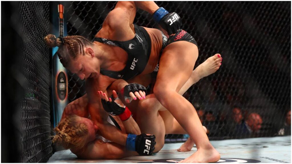 Holly Holm pierde ante Kayla Harrison en UFC 300 | Reuters; Rebilas-USA TODAY Sports
