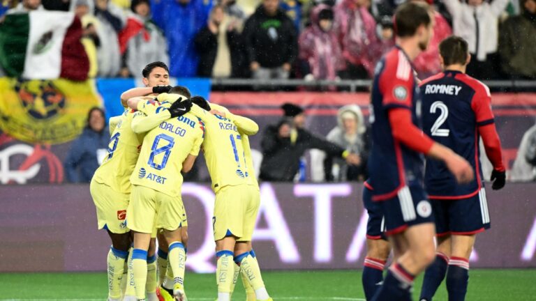 Caleb Porter, DT de New England, previo al duelo ante América: “Tenemos que encarar el juego con respeto”