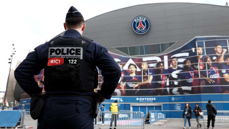 Gobierno francés refuerza seguridad en el estadio previo al duelo entre PSG y Barcelona