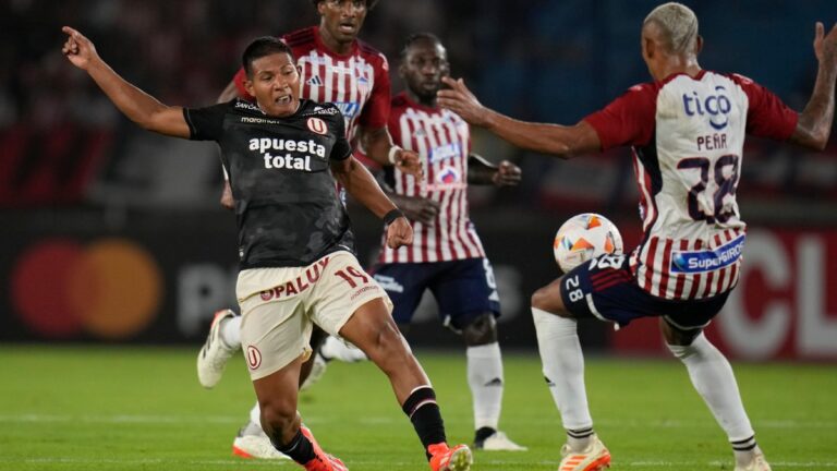 Perro invade el Metropolitano durante el duelo ante Universitario y Junior se arriesga a una posible sanción