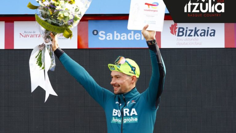 Primoz Roglic gana con categoría la primera etapa de la Vuelta al País Vasco