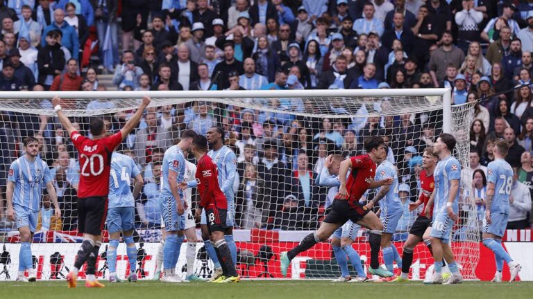 Coventry City vs Manchester United: Harry Maguire pone el segundo para los ‘Red Devils’