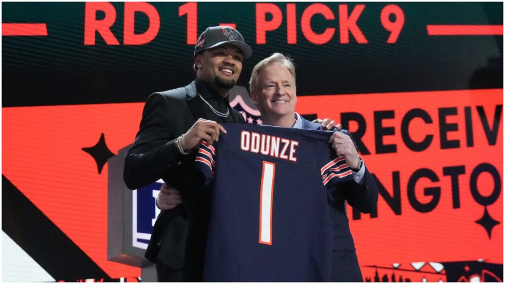 Rome Odunze pick 9 del Draft NFL por Chicago Bears | Reuters