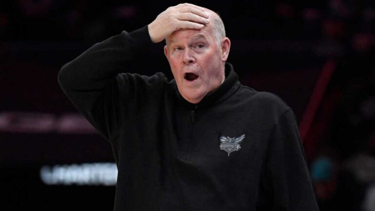 Steve Clifford renuncia a los Charlotte Hornets y la Era Michael Jordan termina sin un solo entrenador con marca ganadora