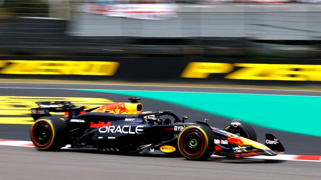 Max Verstappen y Checo Pérez hacen el 1-2 en las FP3 del Gran Premio de Japón