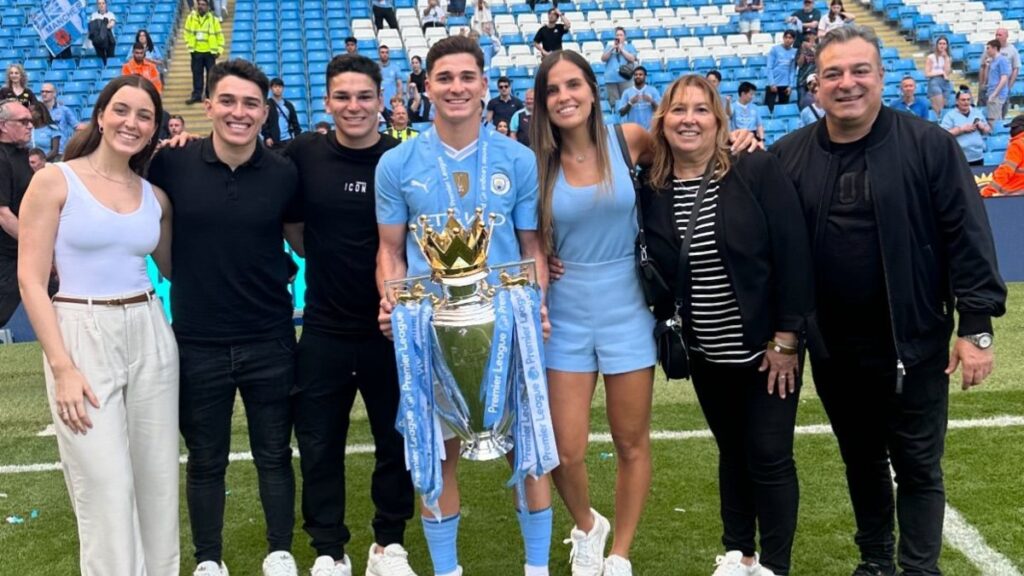 Julián Álvarez consiguió un nuevo título con Manchester City