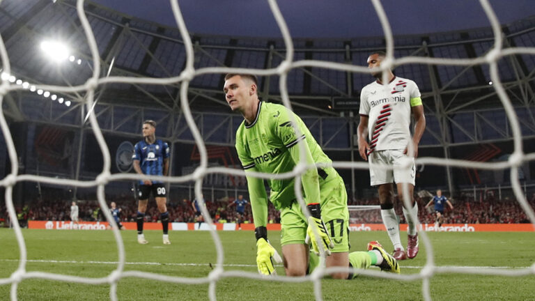 Atalanta vs Bayer Leverkusen: Hat-trick de Ademola Lookman y los alemanes contra las cuerdas