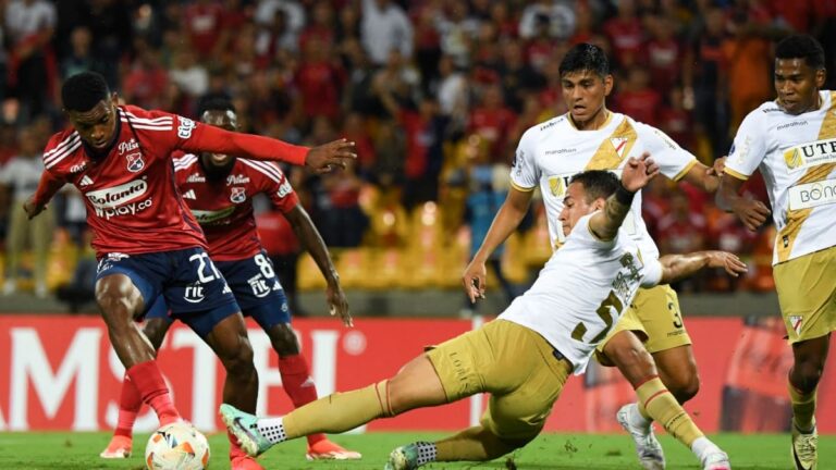 Medellín, firme en la Sudamericana: golea a Always Ready y clasifica a octavos de final