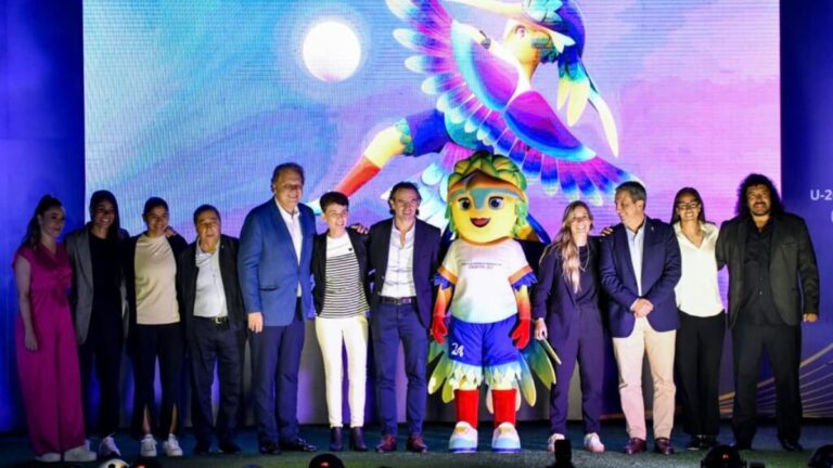 Kinti, la mascota oficial de la Copa Mundial Femenina sub 20 de la FIFA Colombia 2024