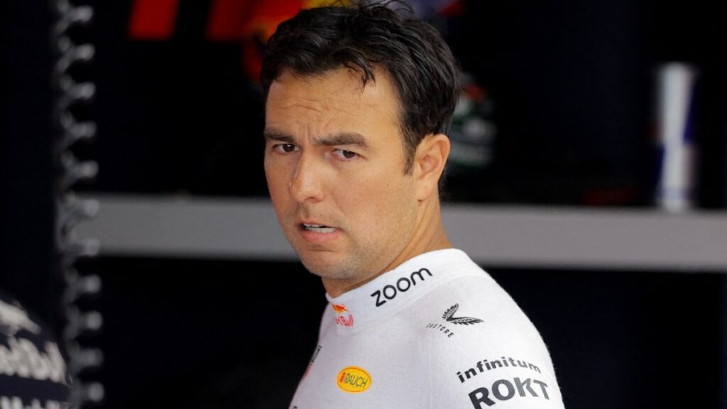 Checo Pérez y su objetivo para la Carrera Sprint: "Pasar a Charles Leclerc"