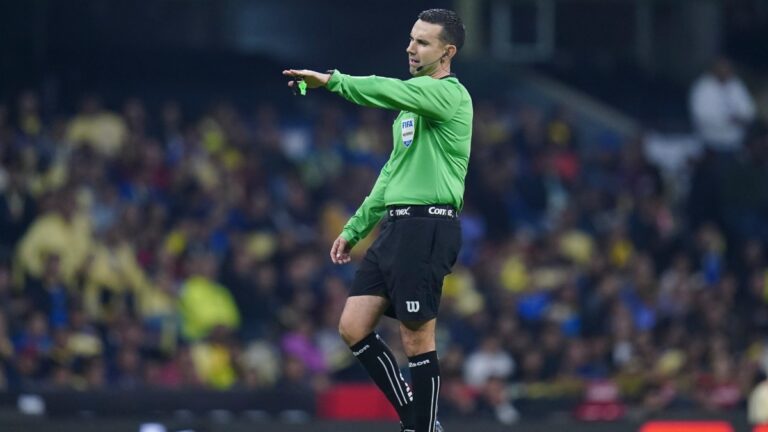 César Ramos, el árbitro asignado al América vs Chivas de semifinales