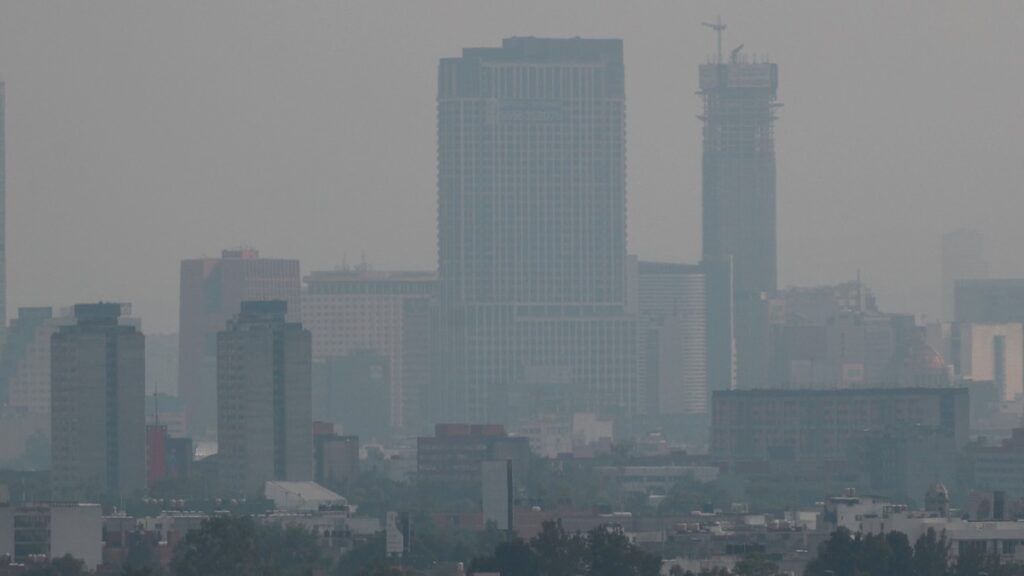 Se activó, de nueva cuenta, la contingencia ambiental en la Ciudad de México para el martes 14 de mayo.