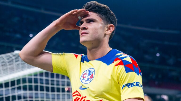 Israel Reyes, agradecido por su llamado a la selección mexicana, aunque ahora solo piensa en Liguilla