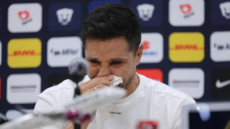 Entre lágrimas, Jesús Molina anuncia su retiro del fútbol