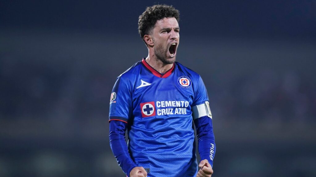 Rivero llega a 150 juegos con Cruz Azul | Imago7/ Rafael Vadillo