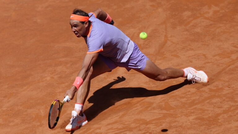 Rafael Nadal podría declinar su participación con Carlos Alcaraz en el torneo de dobles de Paris 2024