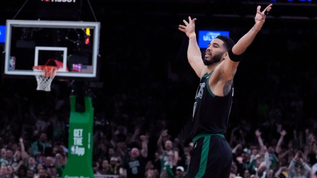 Tatum y los Celtics van a la final del Este | AP Foto/Charles Krupa