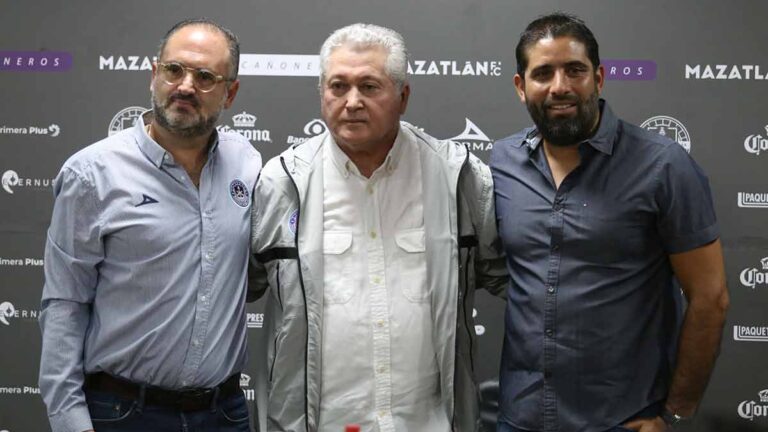 Presenta Mazatlán a Víctor Manuel Vucetich como nuevo técnico: “Esta es una gran opción, es una gran institución” 
