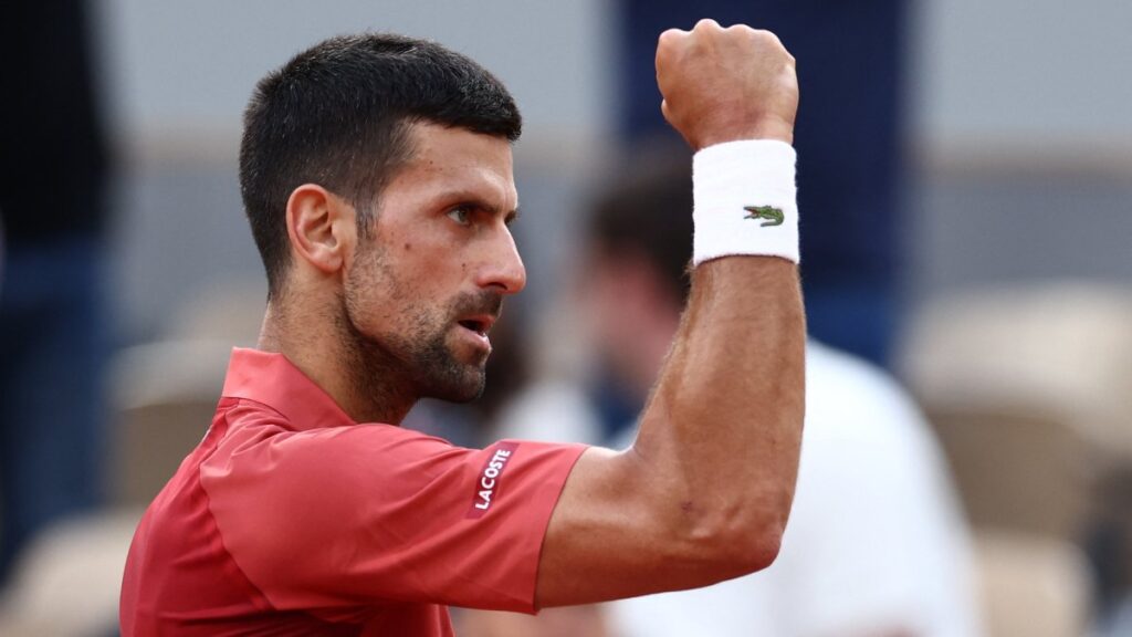 Djokovic tiene problemas en la rodilla derecha | Reuters
