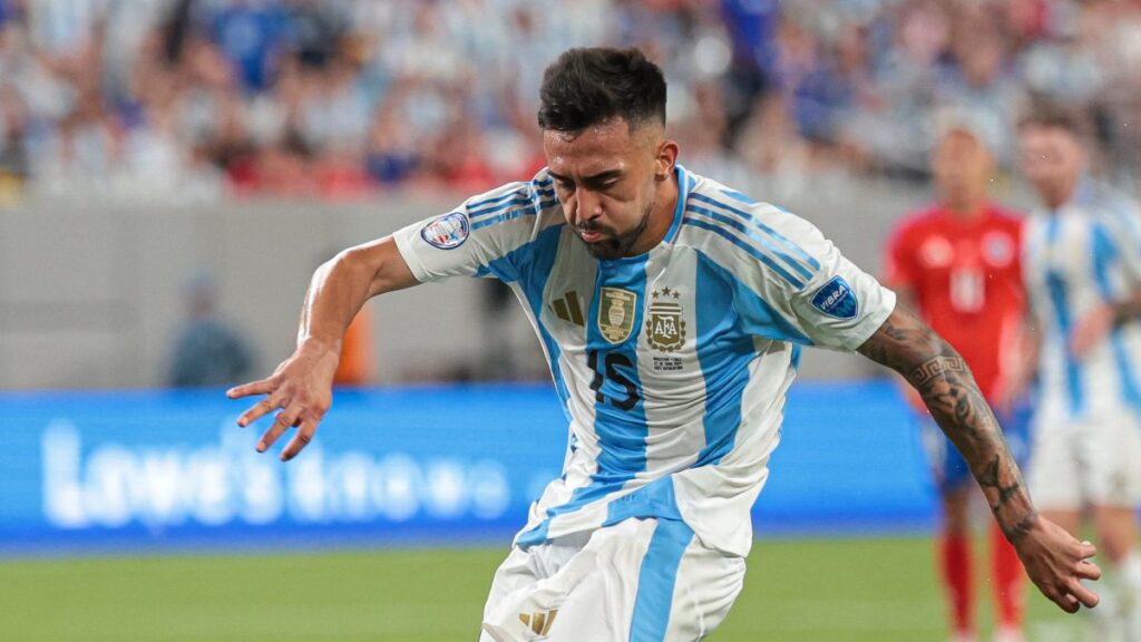 Nico González volvió a ser titular en la Selección Argentina | Foto: Reuters